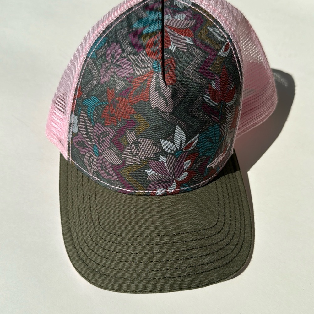 Prana La Viva Trucker Hat